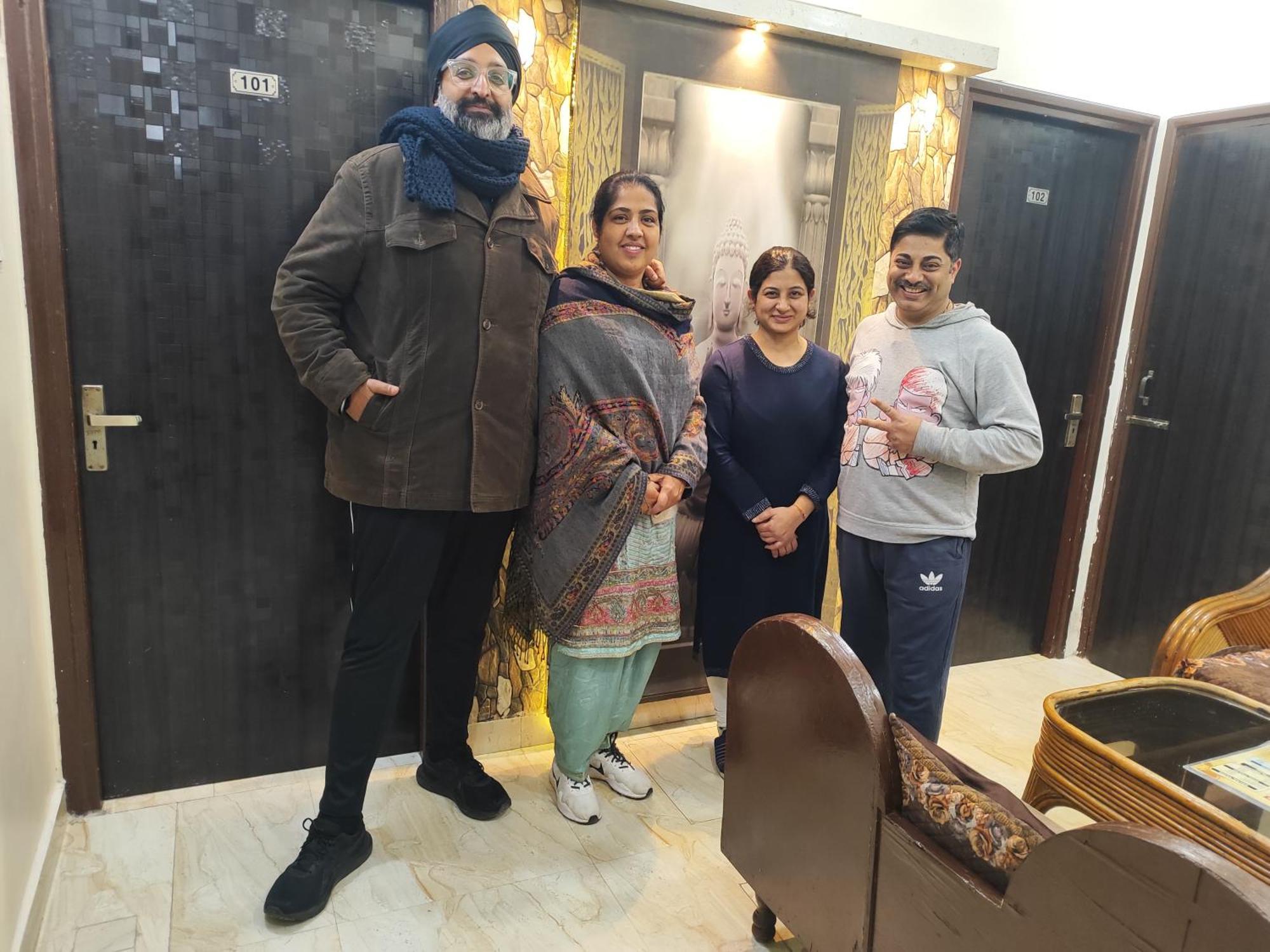4N Homestay- Golden Temple View Amritsar Ngoại thất bức ảnh